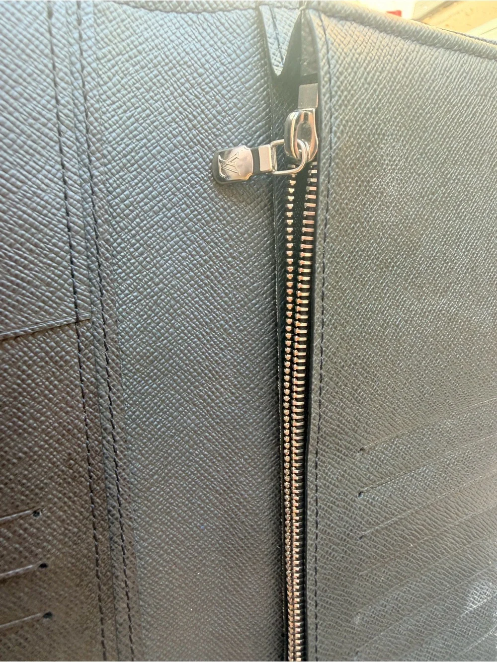 LOUIS VUITTON Taiga Brazza Portefeuille Long Wallet Ardoise M64012 Auth